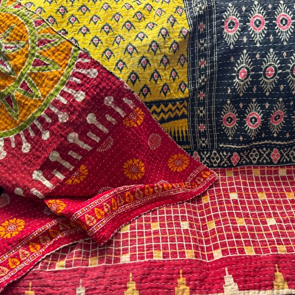 Kantha Half Sunburst /mustard Vintage Throw/Quilt handmade India - Picture 5 of 7